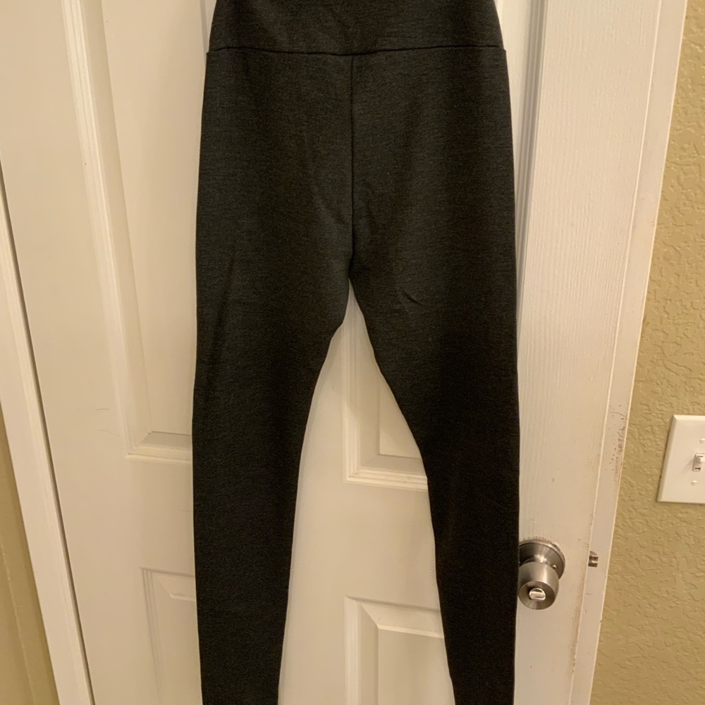INC International Concepts Charcoal Leggings
